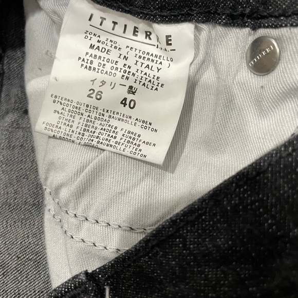 VERSACE JEANS COUTURE Classic Black Women's Jeans relaxed Fit 26 40 - Picture 3 of 5